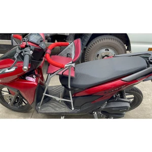 Ghế ngồi xe tay ga sắt sơn tĩnh điện xám an toàn cho bé đi xe máy