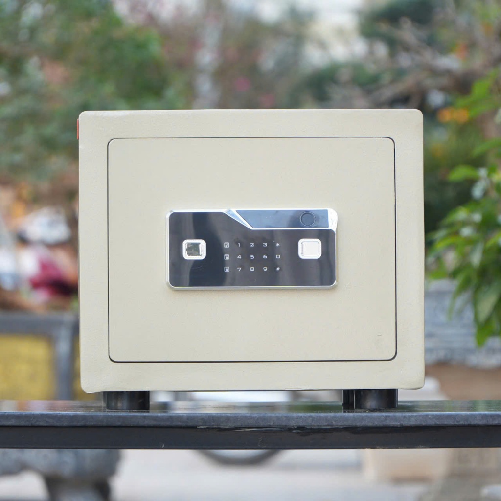 Két Sắt Mini Thông Minh Việt Tiệp KVTM36 Vân Tay Điện Tử Kết Nối Điện Thoại Cao Cấp Chính Hãng