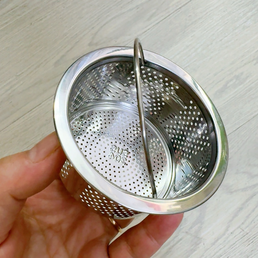 Lọc Rác inox bồn rửa chén có quai cầm tiện lợi - Dụng cụ lọc rác bồn rữa chén
