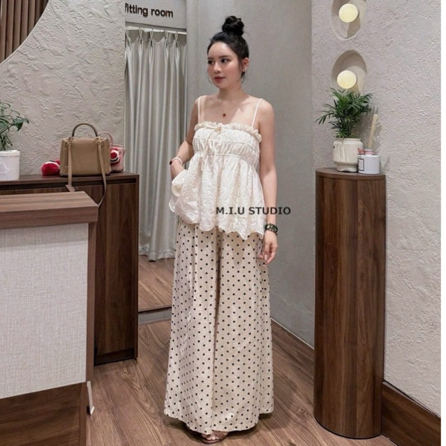 MIU.STUDIO • Set áo ren thô boi 2S thiết kế rúm bèo thắt nơ kèm quần xuông ống rộng hoạ tiết chấm bi, hàng mới có sẵn