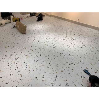 Sàn Nhựa Vân Đá 45x45cm, Sàn Vân Be tong Có Keo Sẵn, Có Ship Hỏa Tốc và Nhận Thi Công