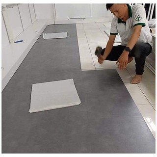 Sàn Nhựa Vân Đá 45x45cm, Sàn Vân Be tong Có Keo Sẵn, Có Ship Hỏa Tốc và Nhận Thi Công