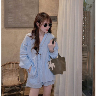 Set Bộ Đồ Nữ Xanh Dương Áo Thô Nến Tay Bồng Phối Ren Cài Cúc Mix Quần Sooc Đùi Ống Rộng Viền Ren Freesize