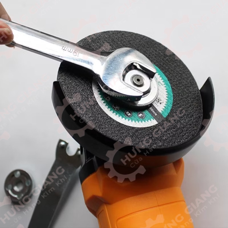 ỐC HÃM MÁY MÀI CẦM TAY PHI 100