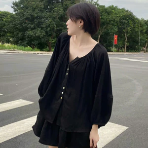 Áo Tằm - Áo lụa cổ V form rộng - osu