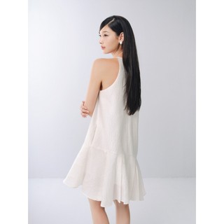 Đầm suông OLV cổ yếm đính hoa nữ tính Gretel phù hợp đi chơi đi tiệc