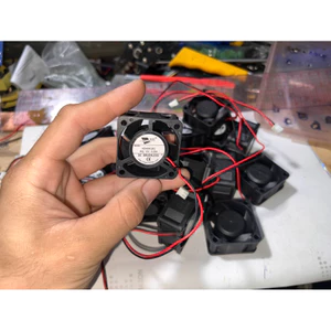 Set 10 Quạt 4x4x2Cm 12V 0.25A “Quạt siêu êm mát”