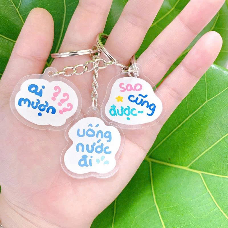 Móc Khoá Lời Nhắn, Móc Khoá Cục Súc Trộm Vía Mắc Gì Kệ Mày Uống Nước Đi Làm Quà Tặng Bạn Bè Người Yêu Cute - SakuMai