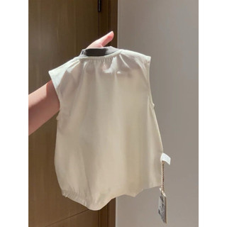 Bodysuit cotton sát nách be cổ viền xám con gà cho bé