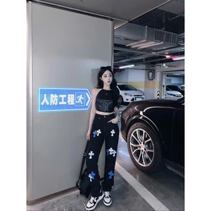 Quần jean đen chữ thập siêu hot hit, Quần bò chữ thập đen lưng cao tôn dáng xinh xẻo trend (HC81)