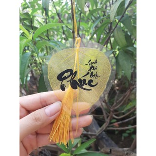 Lá bồ đề chữ thư pháp bỏ ốp dt,ví,treo xe(lá nguyên bản tự nhiên)