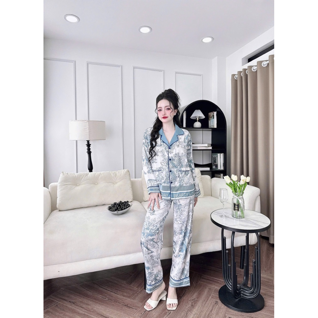 (45-62kg) Bộ ngủ pijama hoạ tiết rừng tay dài nút bọc lụa latin mềm mát