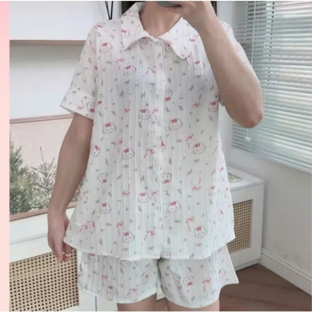 Hello Kitty - CĐXH