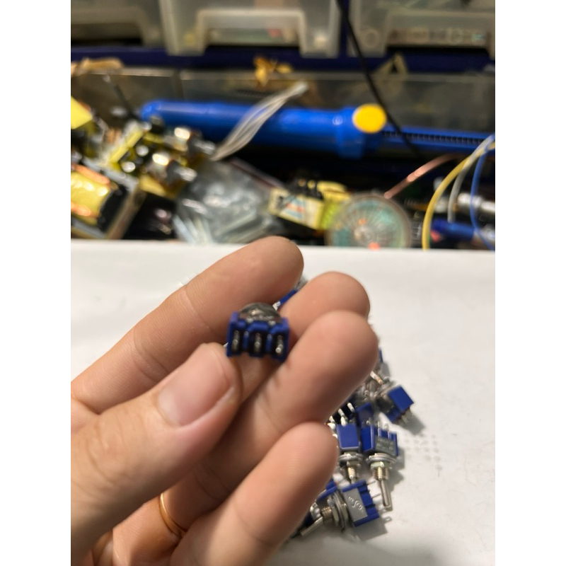 [ TPHCM ] Công Tắc 102 -103 “Dòng Tải 6A -125VAC”