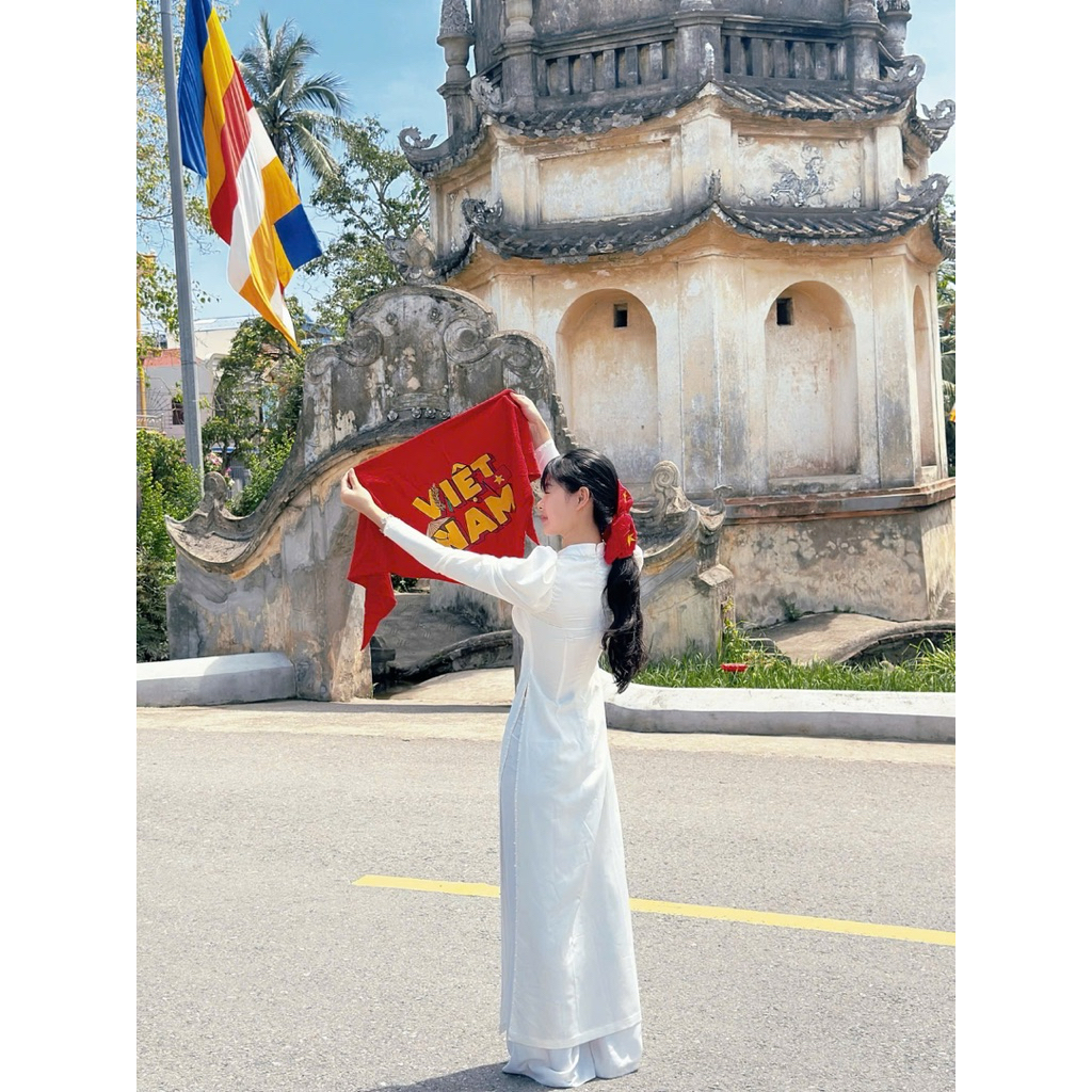 Khăn rằn , khăn phối đỏ ngôi sao vàng , đi du lịch đi contec quốc gia. Hàng đẹp. Ngôi sao nhũ ánh.