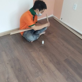 Len  Nẹp Phào chỉ Chân Tường ( thanh Dài 80cm) nhận thi công