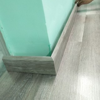 Len  Nẹp Phào chỉ Chân Tường ( thanh Dài 80cm) nhận thi công