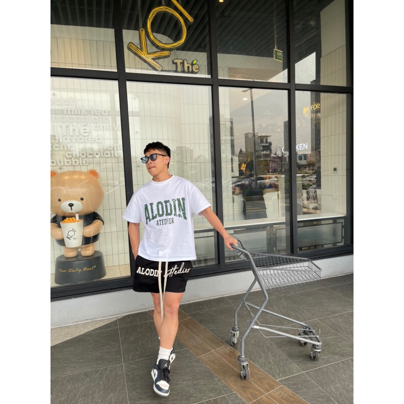 [DEAL MỞ BÁN] ALODIN.atedier | Quần short nỉ 2 da In Lụa chữ sước cao cấp 2 lớp lót lưới form trên gối  Nam Nữ  Menswear