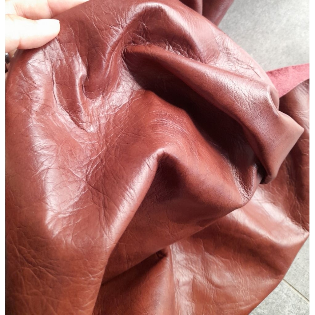 Nâu đỏ burgundy
