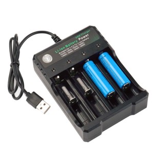 Sạc Pin Tự ngắt và có đèn báo khi đầy BMAX 4 Khe cao cấp dùng cho pin 18650
