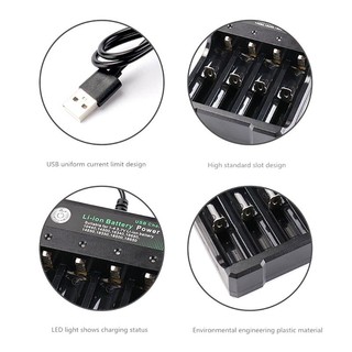 Sạc Pin Tự ngắt và có đèn báo khi đầy BMAX 4 Khe cao cấp dùng cho pin 18650