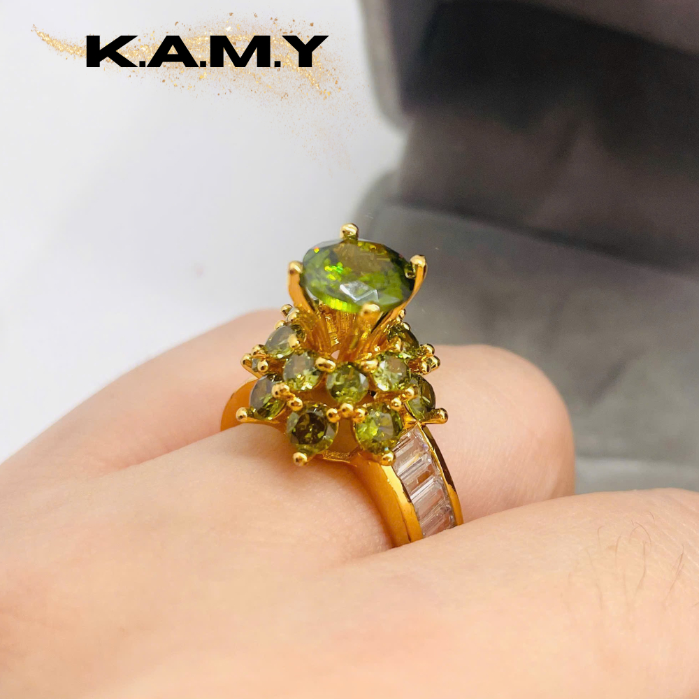 Nhẫn nữ hoa đá xanh sang trọng, thiết kế đính đá tầng – phong cách nổi bật thời trang phụ kiện nữ