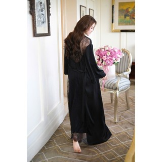 Áo Choàng Vicky - Lụa Ngọc Trai Thượng Hạng Phối Ren Lưng -  VSECRET