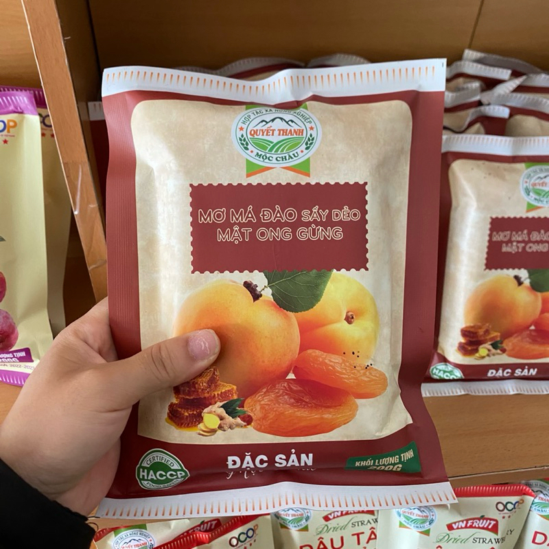 Mơ Má Đào Sấy Dẻo Mật Ong Gừng – Đặc Sản Mộc Châu | 200g