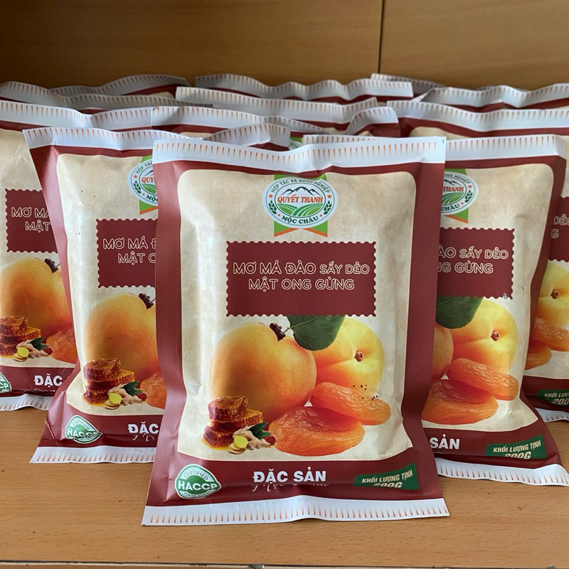 Mơ Má Đào Sấy Dẻo Mật Ong Gừng – Đặc Sản Mộc Châu | 200g