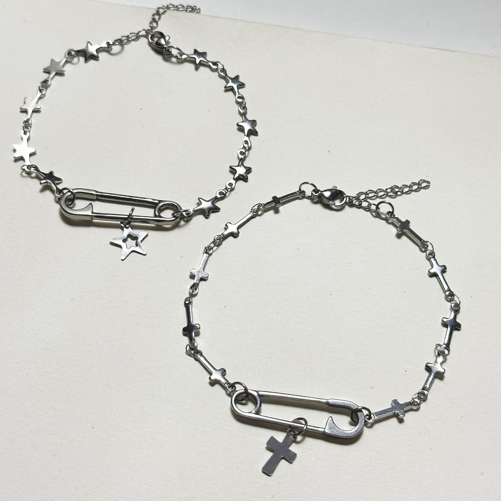 [thép không gỉ] Vòng tay Safety Pin hình chữ thập -trái tim | Shopee ...