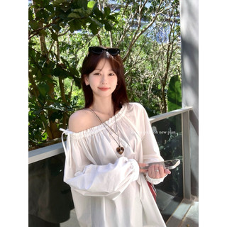 𝙇𝙔𝙉 𝙏𝙊𝙋 - Áo Linen Trễ Vai Buộc Nơ