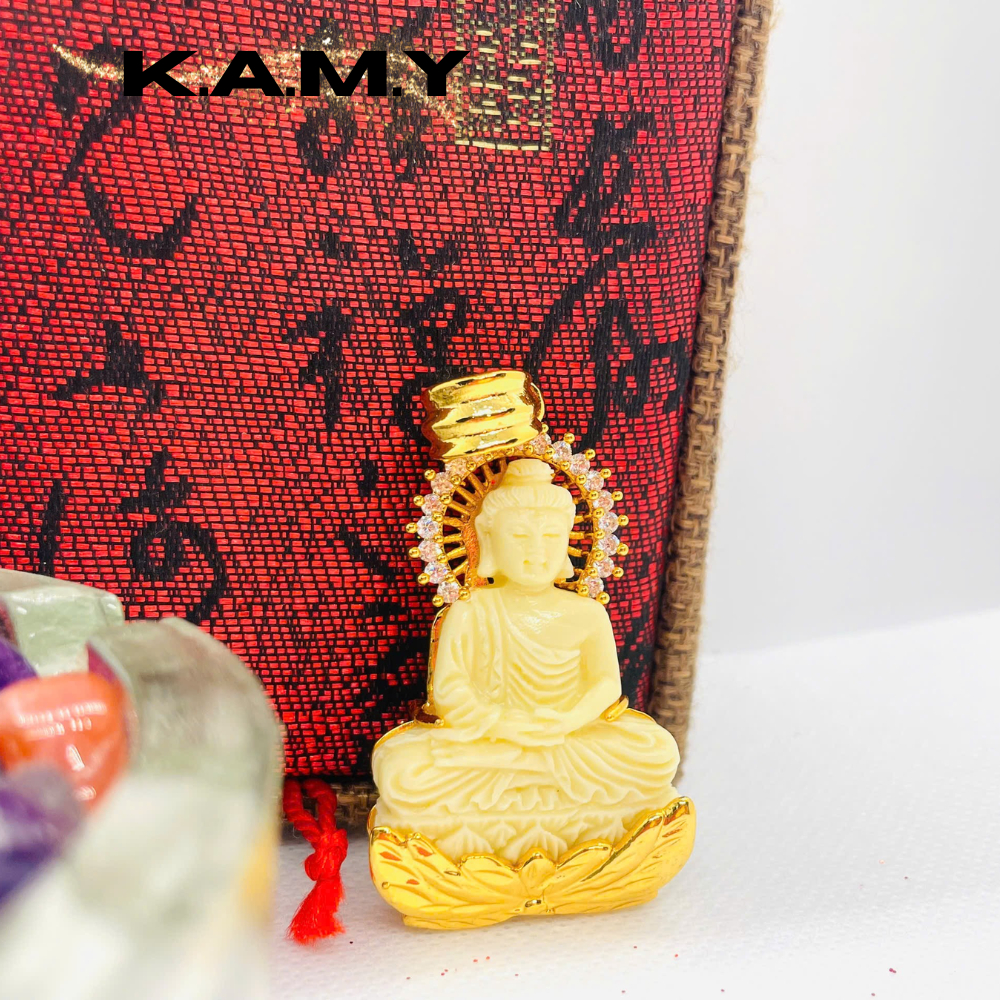 Mặt dây chuyền Phật ngồi đài sen mạ vàng sang trọng – phụ kiện phong cách thiền định K.A.M.Y