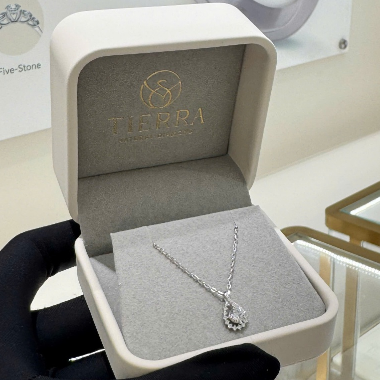 [CHAT TRƯỚC KHI ĐẶT] Mặt Dây Tierra MDA8129 Vàng 14K/ 18K, Thiết Kế Hình Giọt Nước