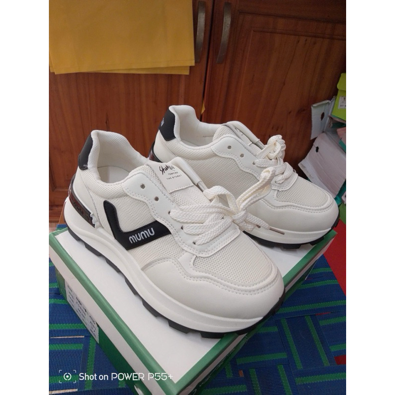 Giày Sneaker nữ đế cao thể thao phong cách Hàn Quốc - giày sneaker nữ trắng đen đẹp
