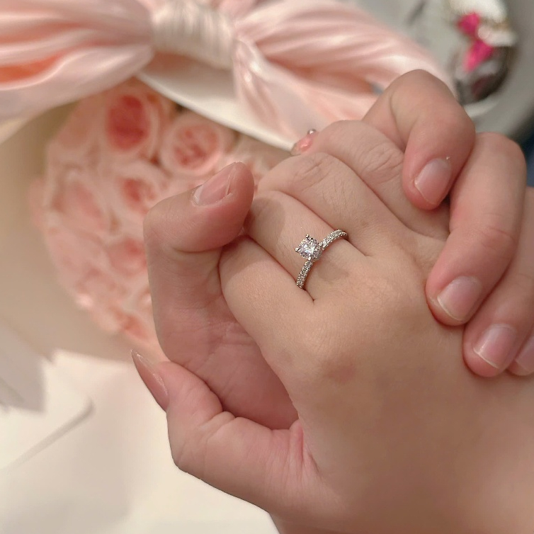 [CHAT TRƯỚC KHI ĐẶT] Nhẫn Cầu Hôn Tierra Tiny Lovely NCH1304 Vàng 14K 18K Phong Cách Cổ Điển Sang Trọng