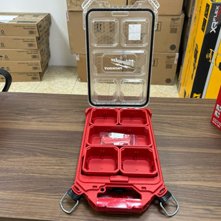 Hộp Đựng Dụng Cụ Milwaukee 48-22-8436 Lưu Trữ PACKOUT, Polyme Chống Va Đập, Ngăn Lắp Tháo Linh Hoạt