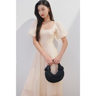 Đầm maxi OLV tay bồng cổ vuông quyến rũ Dami phù hợp đi tiệc đi chơi