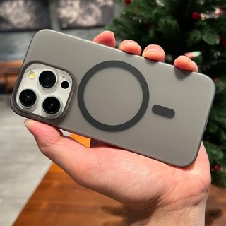 Ốp Lưng iPhone Từ Tính Bán Trong Suốt Mờ Siêu Mỏng Bảo Vệ Camera Cho IPhone 11 15 16 17 Pro Max 12 13 14 Pro Max 16 Plus