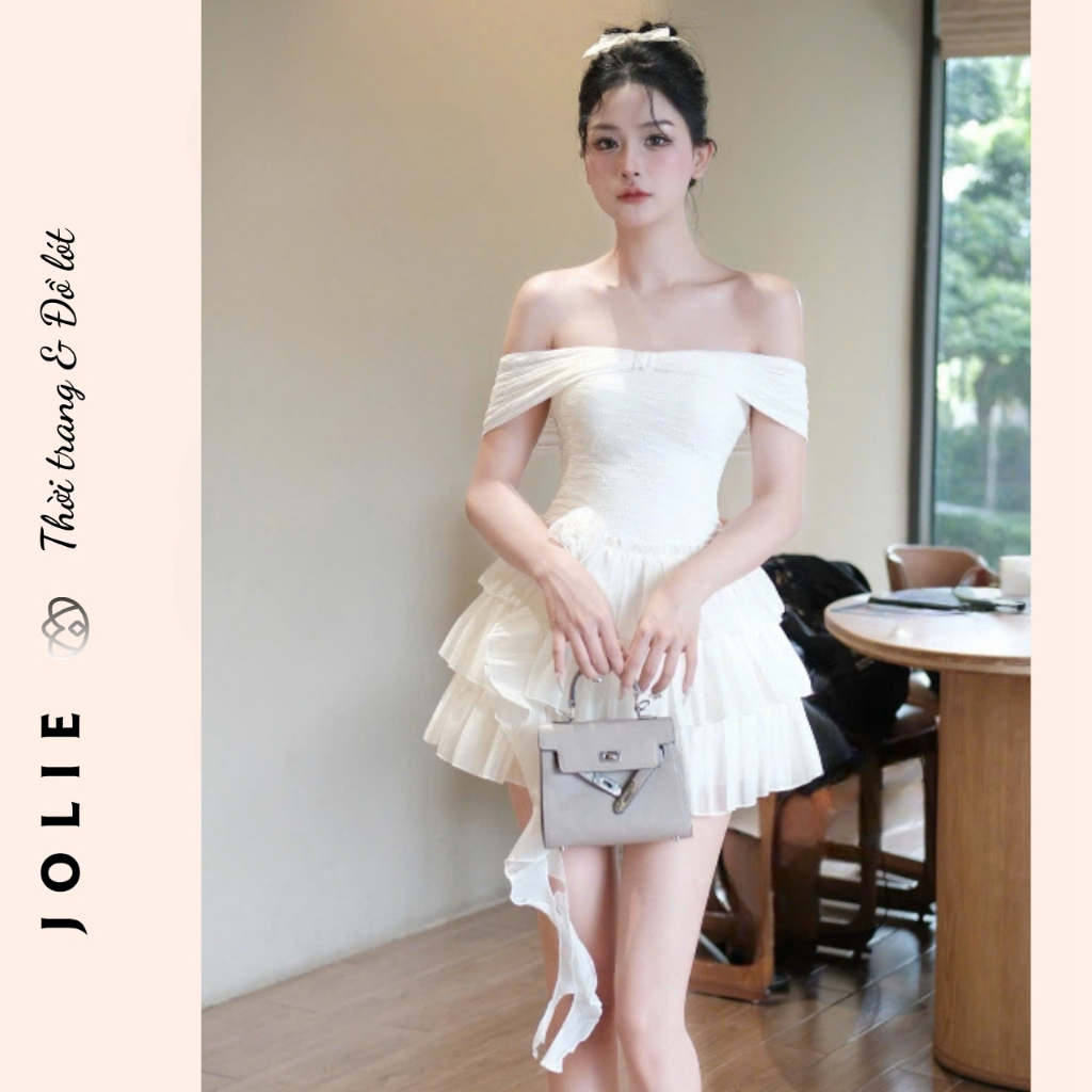 Đầm Xòe Ngắn Trễ Vai Phối Bèo Tầng và Hoa 3D
