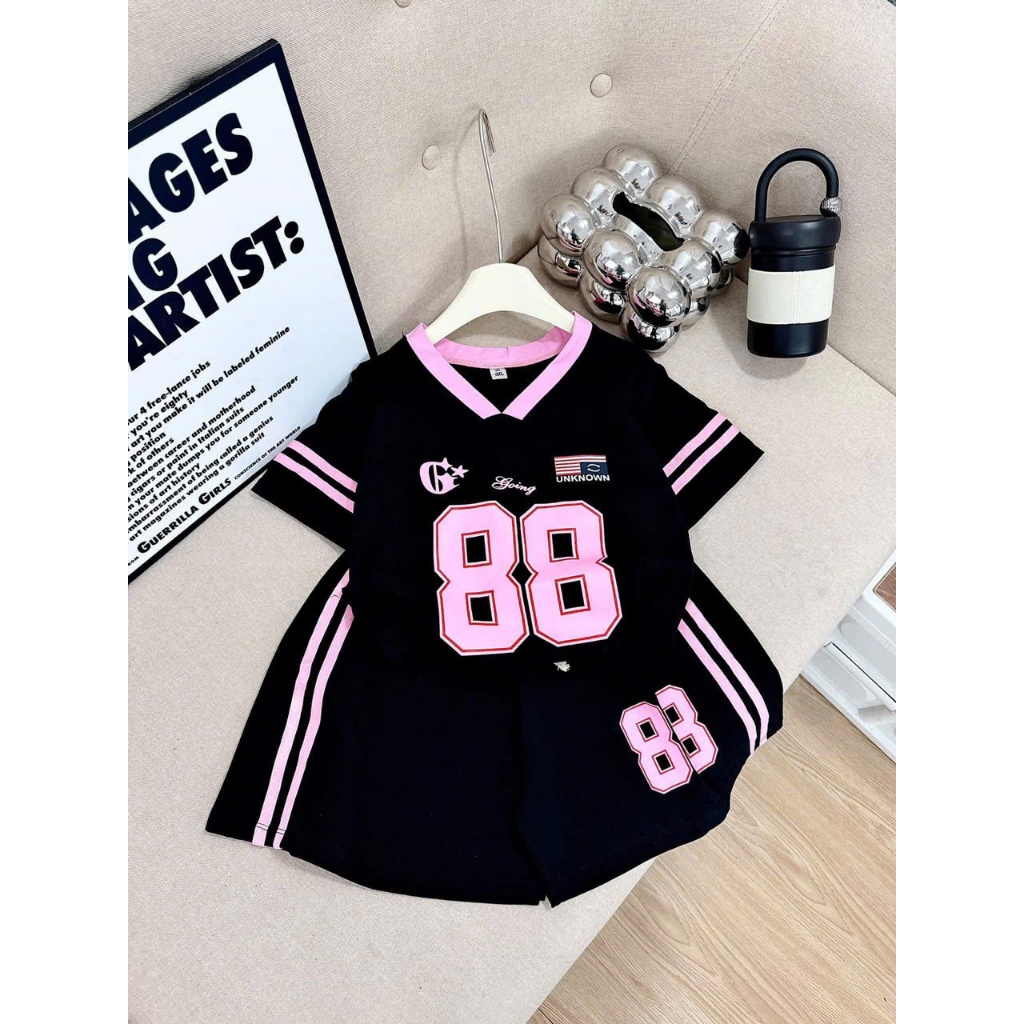 BỘ THỂ THAO SỐ 88 CHO BÉ GÁI TỪ 9-45KG CHẤT LIỆU COTTON MỀM MỊN THOÁNG MÁT THIẾT KẾ CỔ TIM PHONG CÁCH NĂNG ĐỘNG