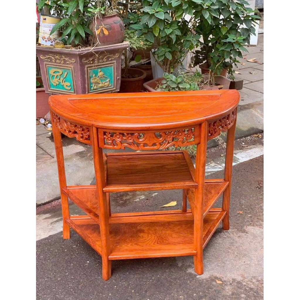 ( hết hàng )bàn bán nguyệt trang trí nhà cửa kích thước mặt 40x80 cao 70cm gỗ gõ, gụ , hương đá