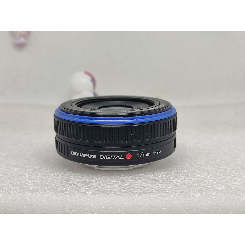 Ống kính Olympus M.Zuiko Digital 17mm f/2.8 | Shopee Việt Nam