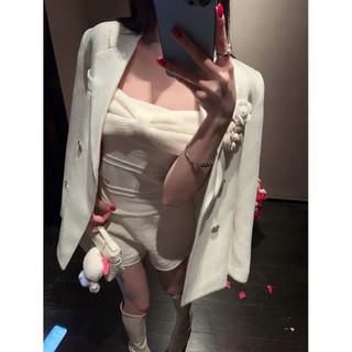 Áo vest dạ bling cổ bẻ khuy đá đính hoa trước ngực phong cách tiểu thư
