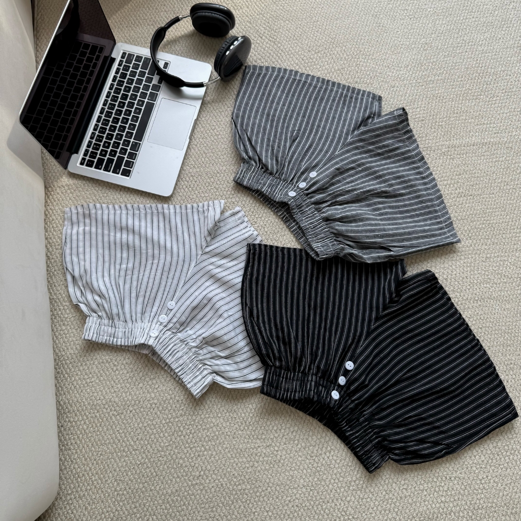 QUẦN SHORT LINEN LOGO THÊU GIRL FRIEND KẺ SỌC FFCLUB MIX
