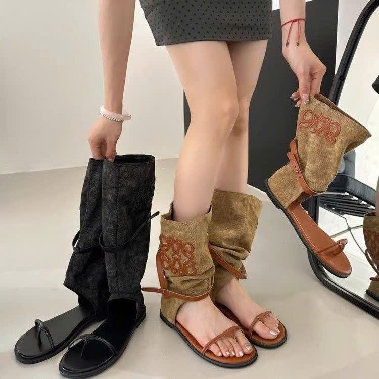 Dép Sandal Cổ Cao Xỏ Ngón Mẫu La Mã Cổ Điển Chất Da Lộn 2025