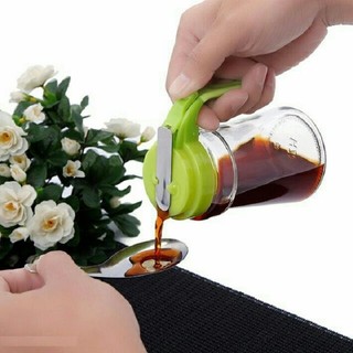 Chai Chiết Dầu Ăn, Nước Mắm, Xì Dầu Bằng Thuỷ Tinh  Náp Cài Tiện Lợi