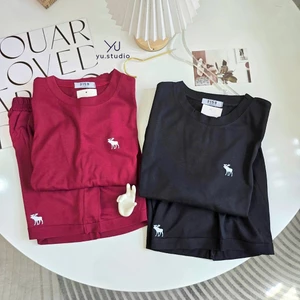 Bộ thun nữ YUSTUDIO, áo cotton khô 3158 quần đùi form rộng tay lỡ in trớc ngực mẫu Tuần Lộc
