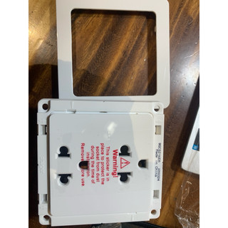 WGCS216EA -INSPIRE -Ổ CẮM ĐÔI 3 CHẤU 16A HAGER- Chính Hãng Hager