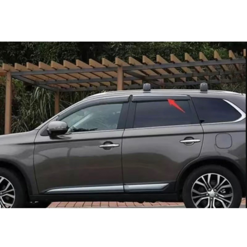 Vè che mưa xe Outlander đời 2018- 2024, 2025 CHỈ MẠ crom cao cấp