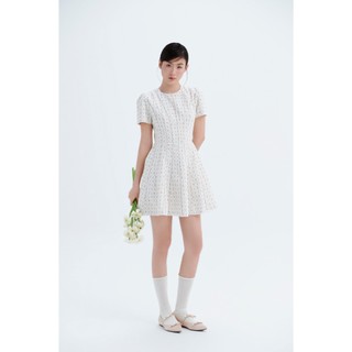 Đầm OLV hoa chữ A cổ tròn basic Nayeli nhiều màu phù hợp đi chơi đi làm